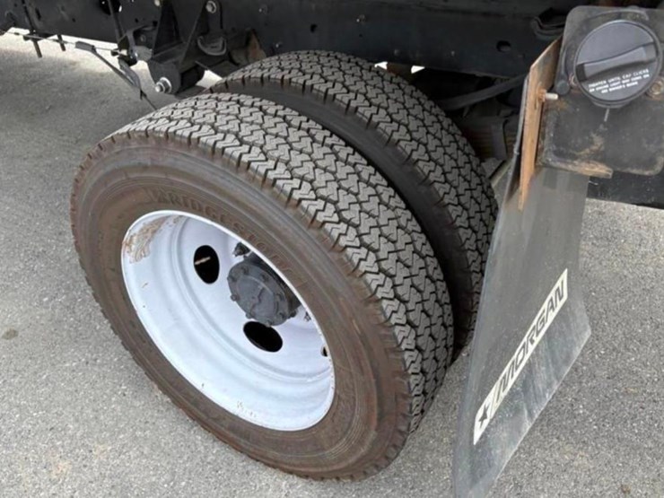 2019-ford-f450-image-9