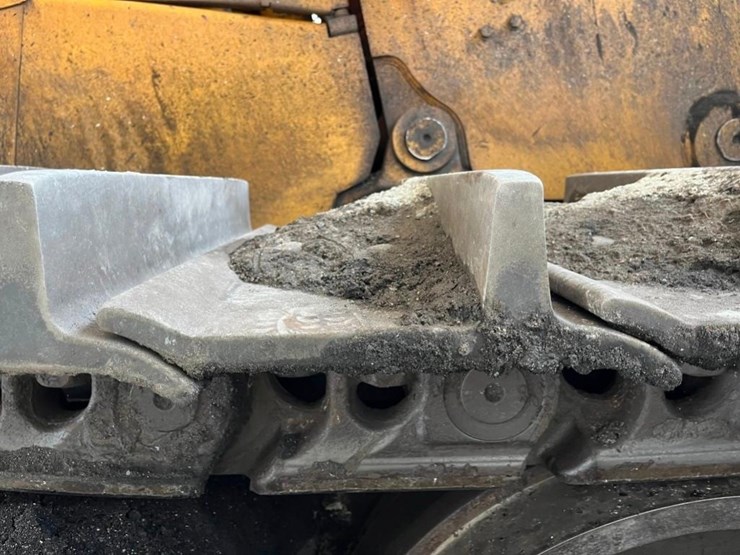 2017-caterpillar-d11t-image-78
