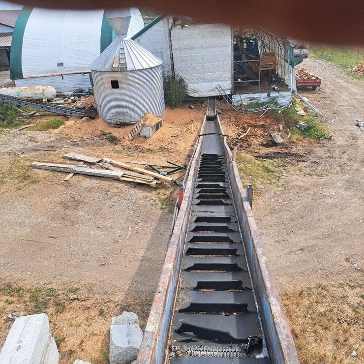 #141 • Conveyor Belt