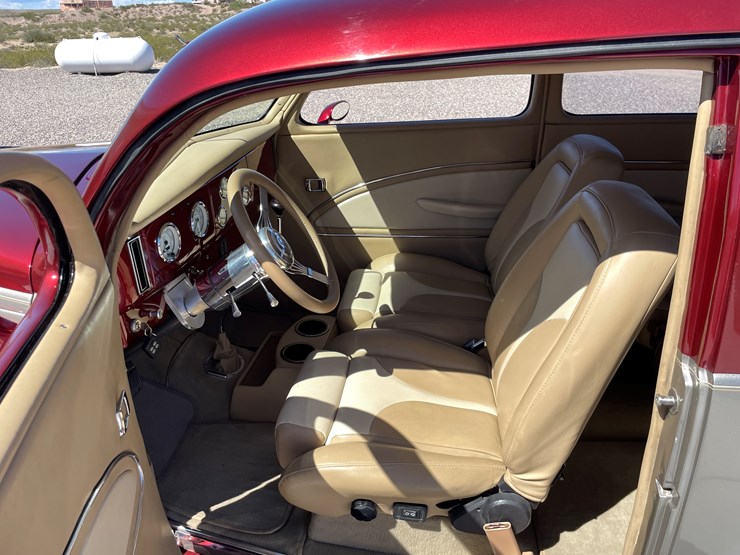 #500-•-1938-ford-humpback(has-az-title)-(located-in-elephant-butte)-image-5