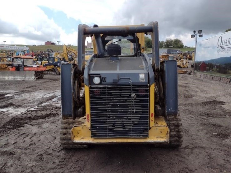 2015-deere-333e-image-4