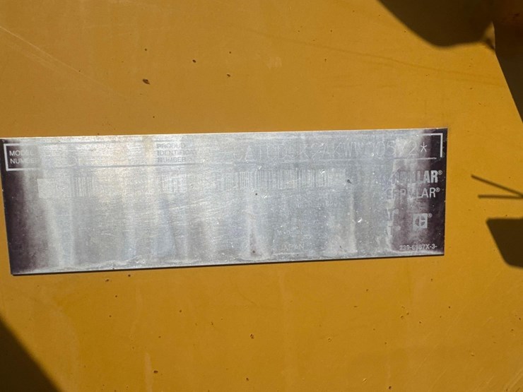 2013-caterpillar-d5k2-xl-image-20