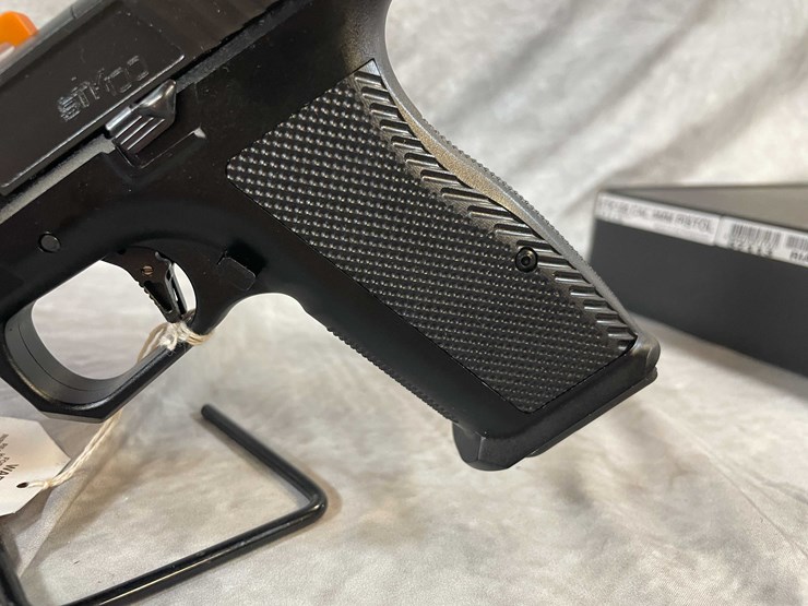 #4787-•-rock-island-stk100-9mm-luger-pistol,-sn:-ria2884305-image-25