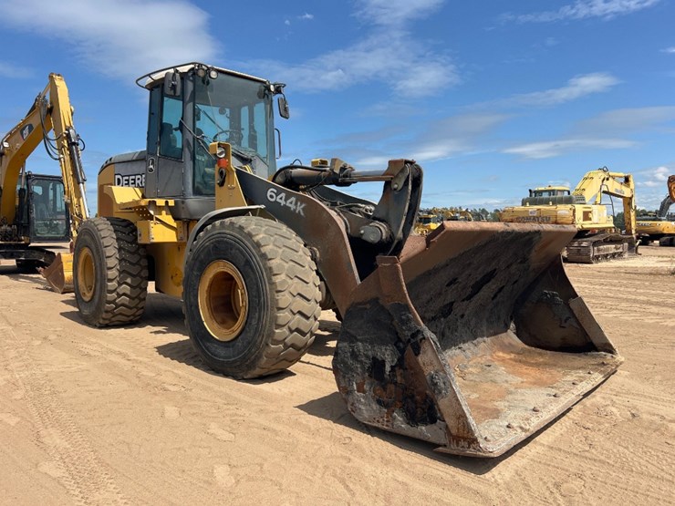 2012-deere-644k-image-6