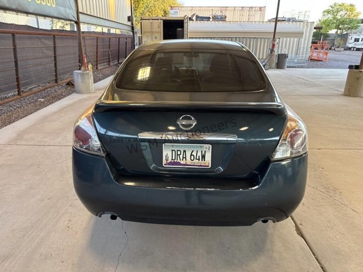 2007-nissan-altima-s-sdn-image-8
