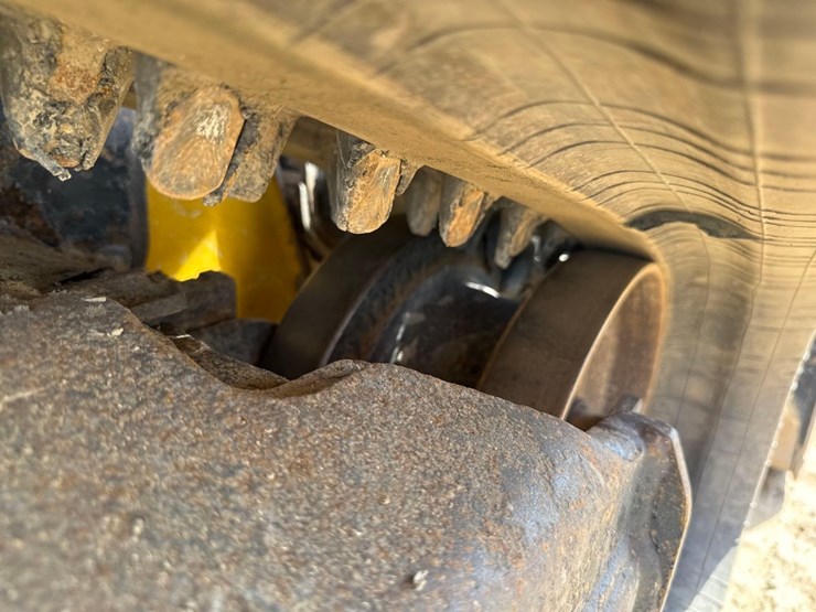 deere-333g-image-15