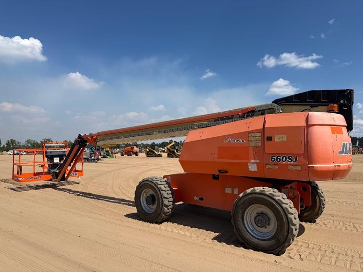 2005-jlg-660sj-image-4