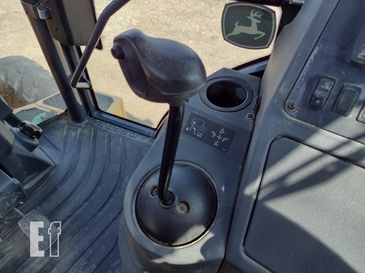 2017-deere-310sl-image-8