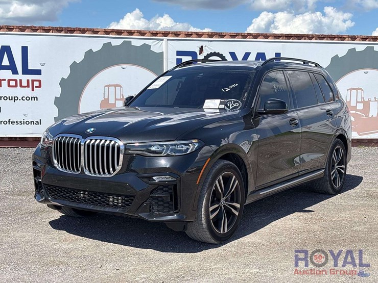 2022-bmw-x7-xdrive40i-awd-suv-image-1