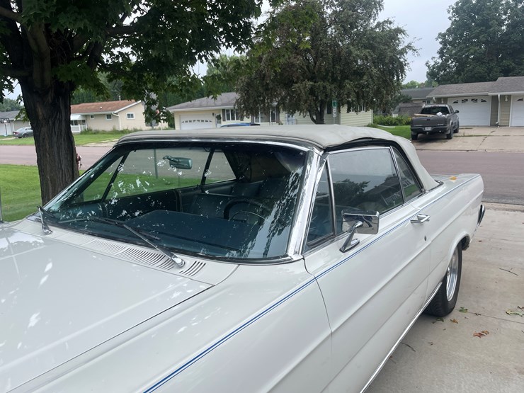 1965-ford-50-image-49