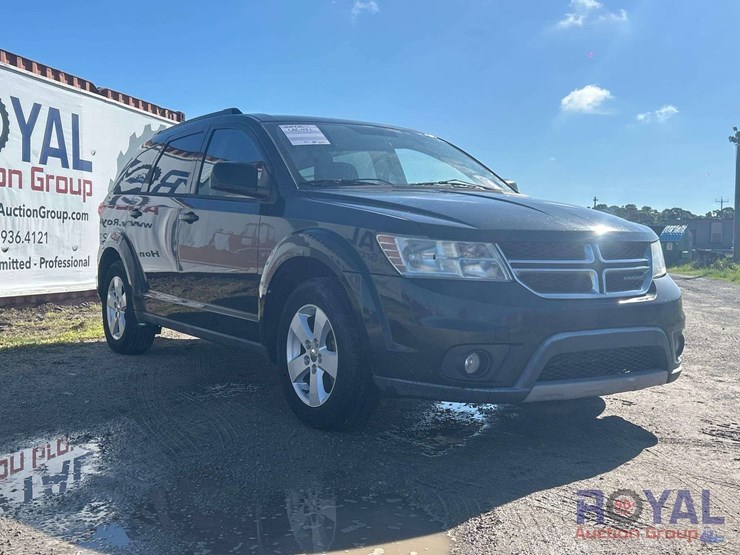 2012-dodge-journey-image-2