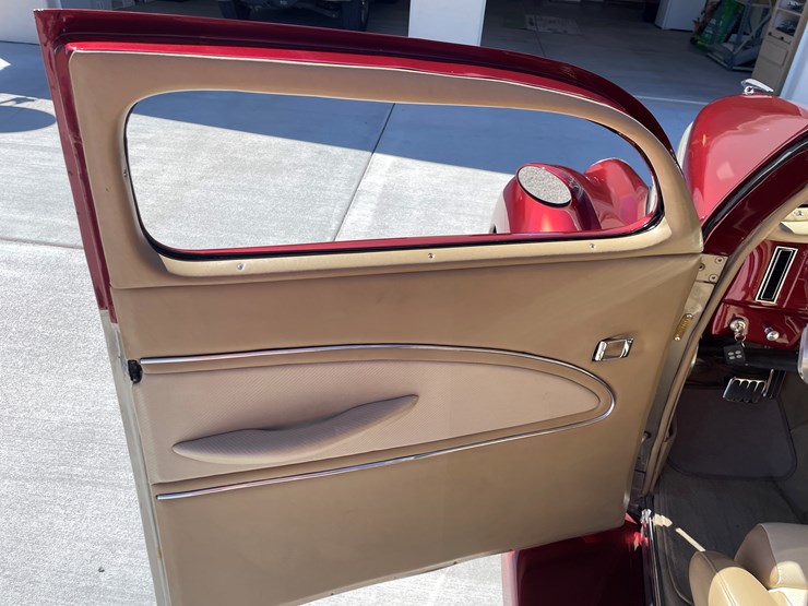 #500-•-1938-ford-humpback(has-az-title)-(located-in-elephant-butte)-image-6