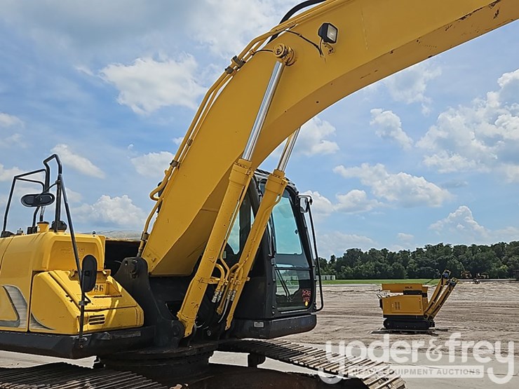 2015-kobelco-sk210-lc-9-image-14
