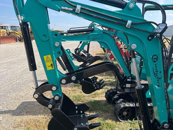 unused-cfg-industrial-mh12rx-mini-excavator-image-5