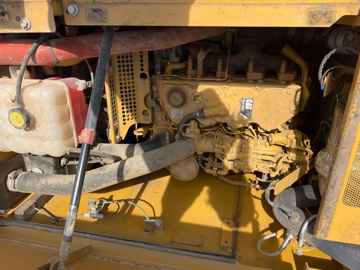 2016-caterpillar-313fl-image-21