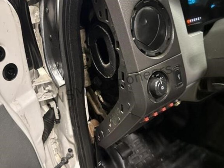 2014-ford-f250-image-25