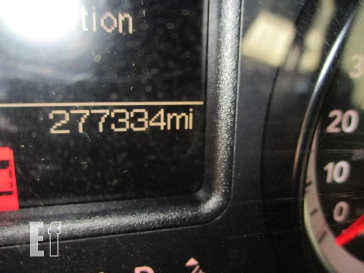 2014-dodge-ram-1500-image-19