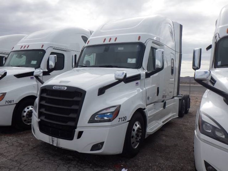 2024-freightliner-cascadia-126-image-1