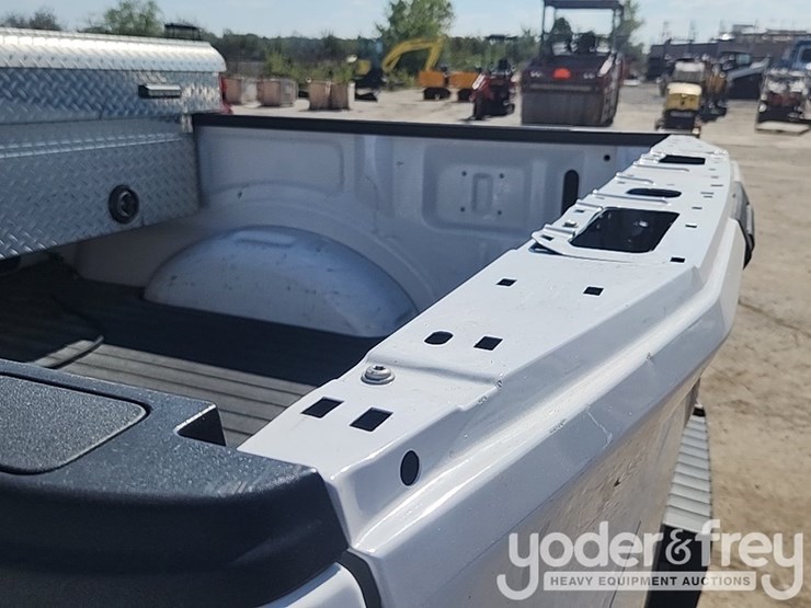 2018-ford-f150-image-19