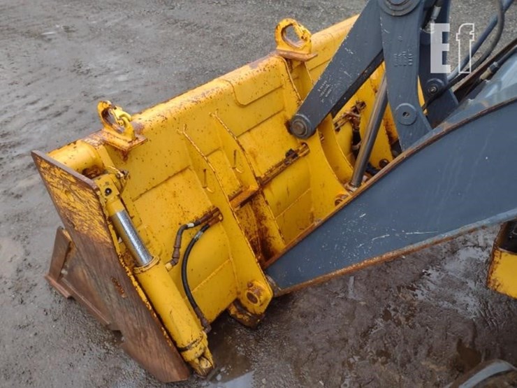 2015-deere-310k-image-22