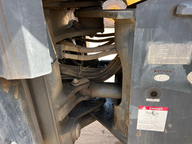 2006-komatsu-wa200-5-image-23