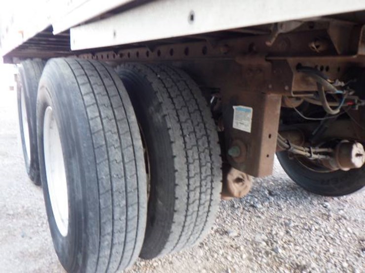 2013-utility-3000r-image-9
