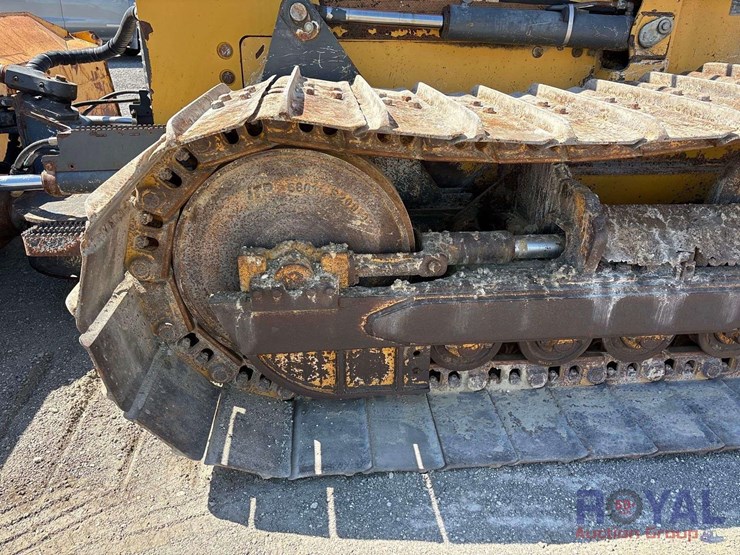 2013-john-deere-650k-crawler-tractor-dozer-image-11