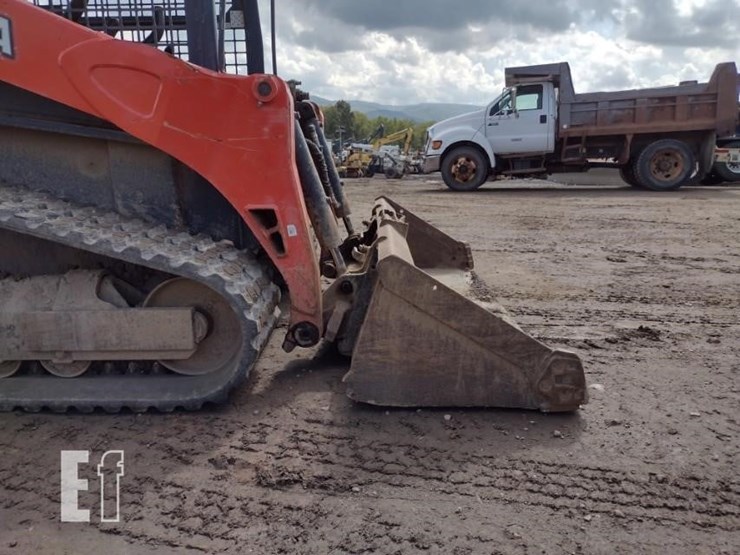 kubota-svl90-2-image-28