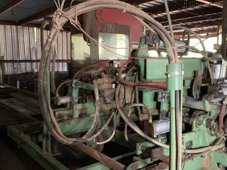 #103-•-hmc-ac-40-carriage-image-42