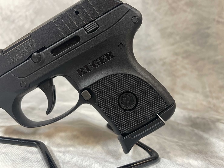 #4802-•-ruger-lcp-380-auto-pistol,-sn:-372639005-image-20