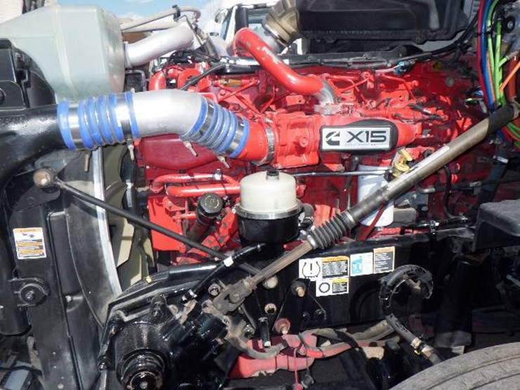 2018-kenworth-t680-image-14