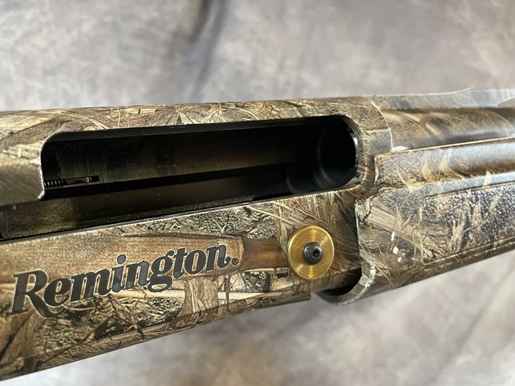 #4826-•-remington-versa-max-12-ga.-semi-auto-shotgun,-sn:-rt92459a-image-12