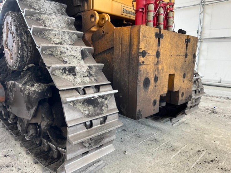 2017-caterpillar-d11t-image-69