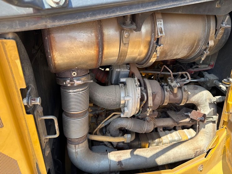 deere-850k-lgp-image-19