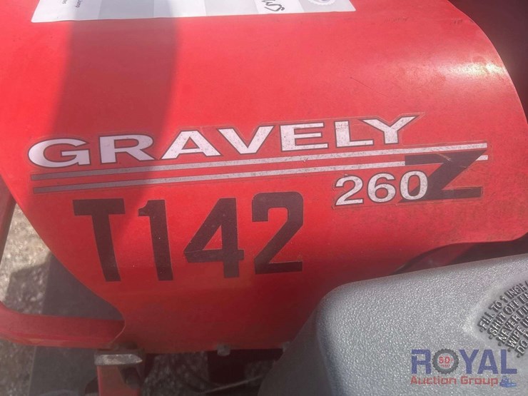 gravely-riding-mower-image-8