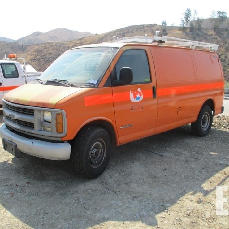 1999 CHEVROLET EXPRESS 3500