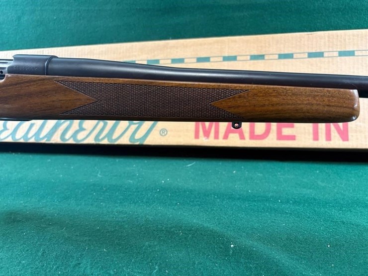 weatherby-mark-v-300-wby-mag-rifle-image-5