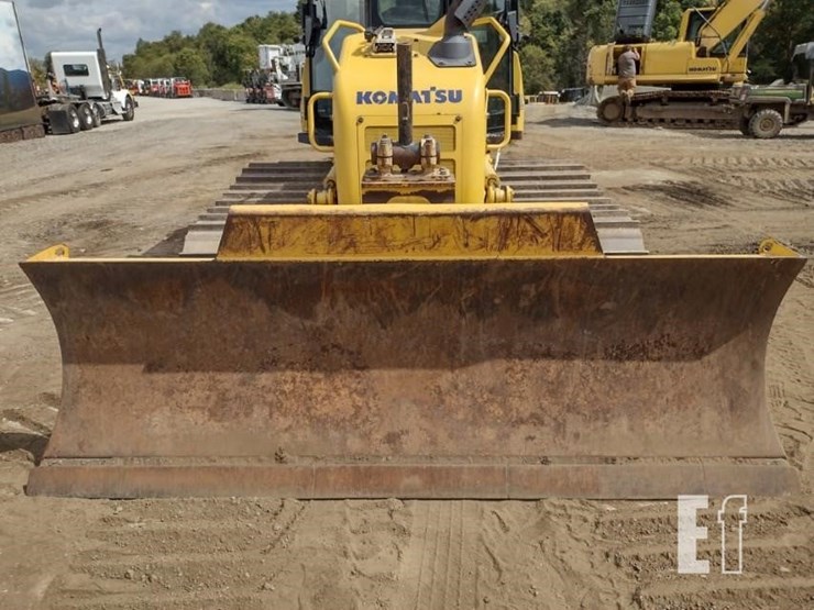 2017-komatsu-d39px-24-image-17