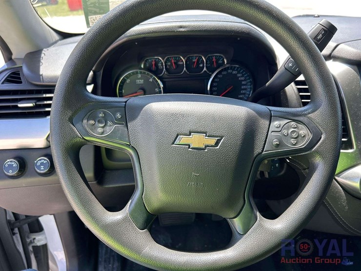 2019-chevrolet-tahoe-image-13