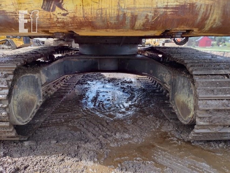 deere-120-image-39