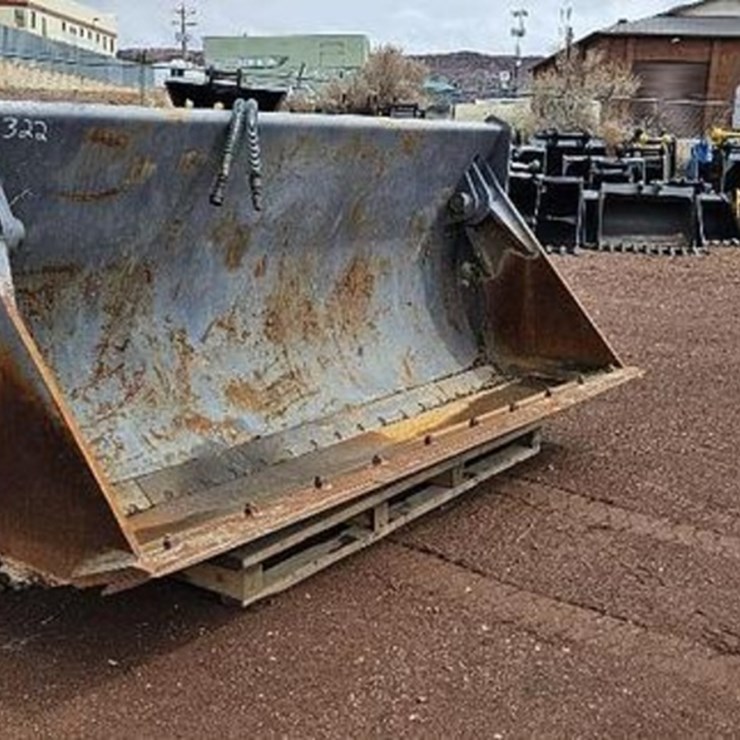 10' Clam Shell Loader Bucket