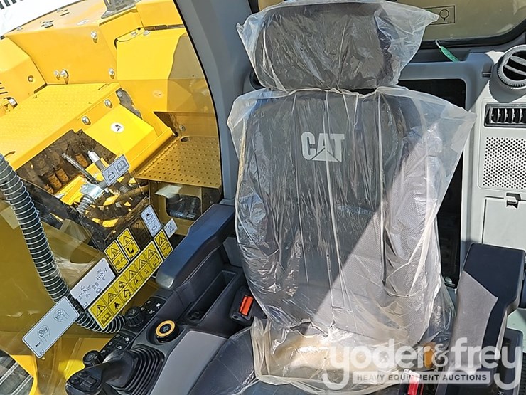 2022-caterpillar-315-gc-image-29