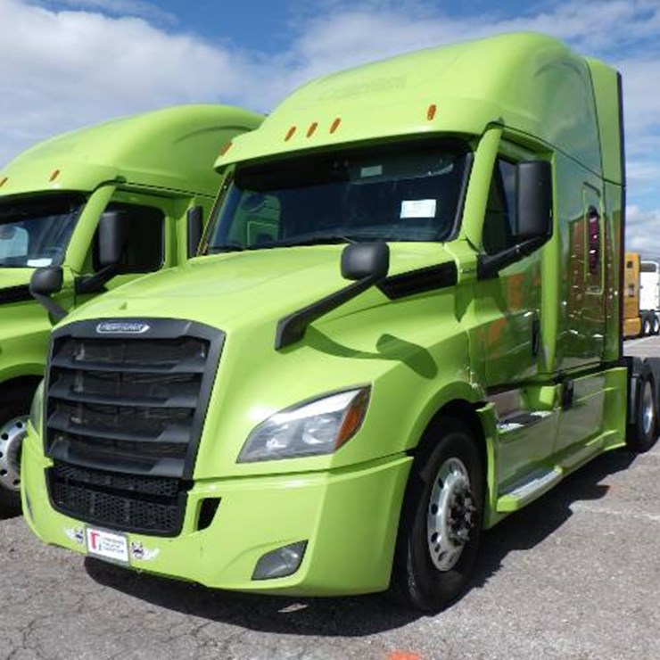 2023 FREIGHTLINER CASCADIA 126