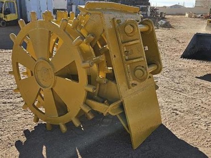 62"-excavator-compaction-wheel-image-3