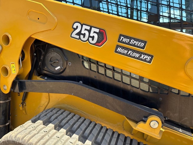 2024-caterpillar-255-skid-steer-image-20
