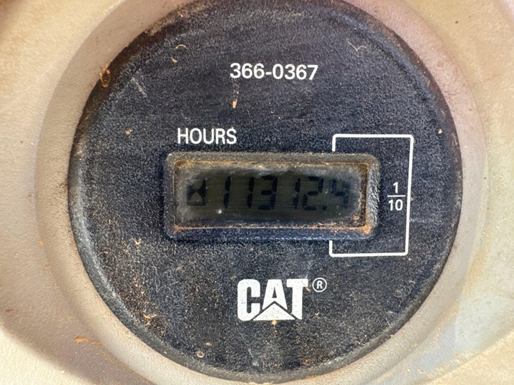 2014-caterpillar-324el-image-34