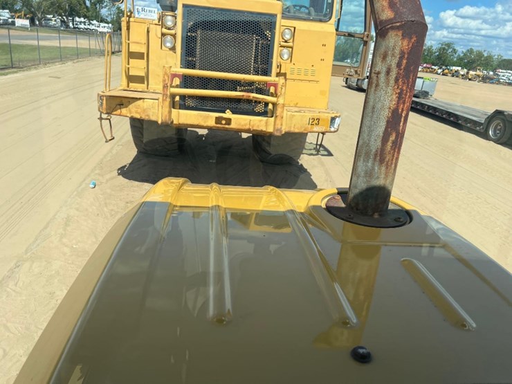 2019-caterpillar-cs44b-image-26