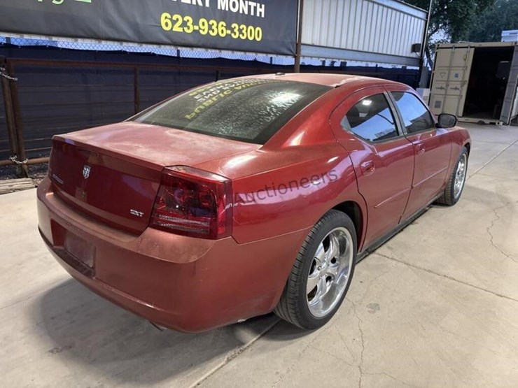2007-dodge-charger-sdn-image-8