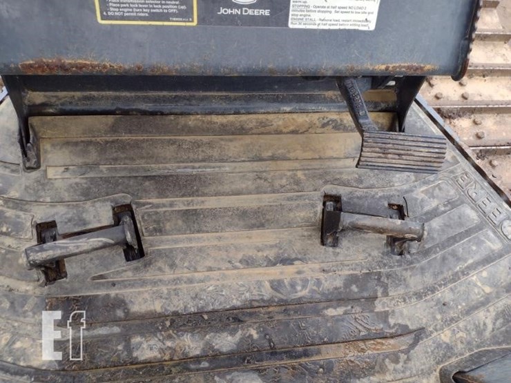 2005-deere-450j-lgp-image-8