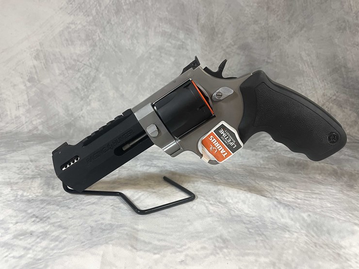 #4798-•-taurus-raging-hunter-454-casull-revolver,-sn:-agc081045-image-2